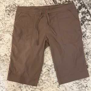 PRANA womens drawstring shorts